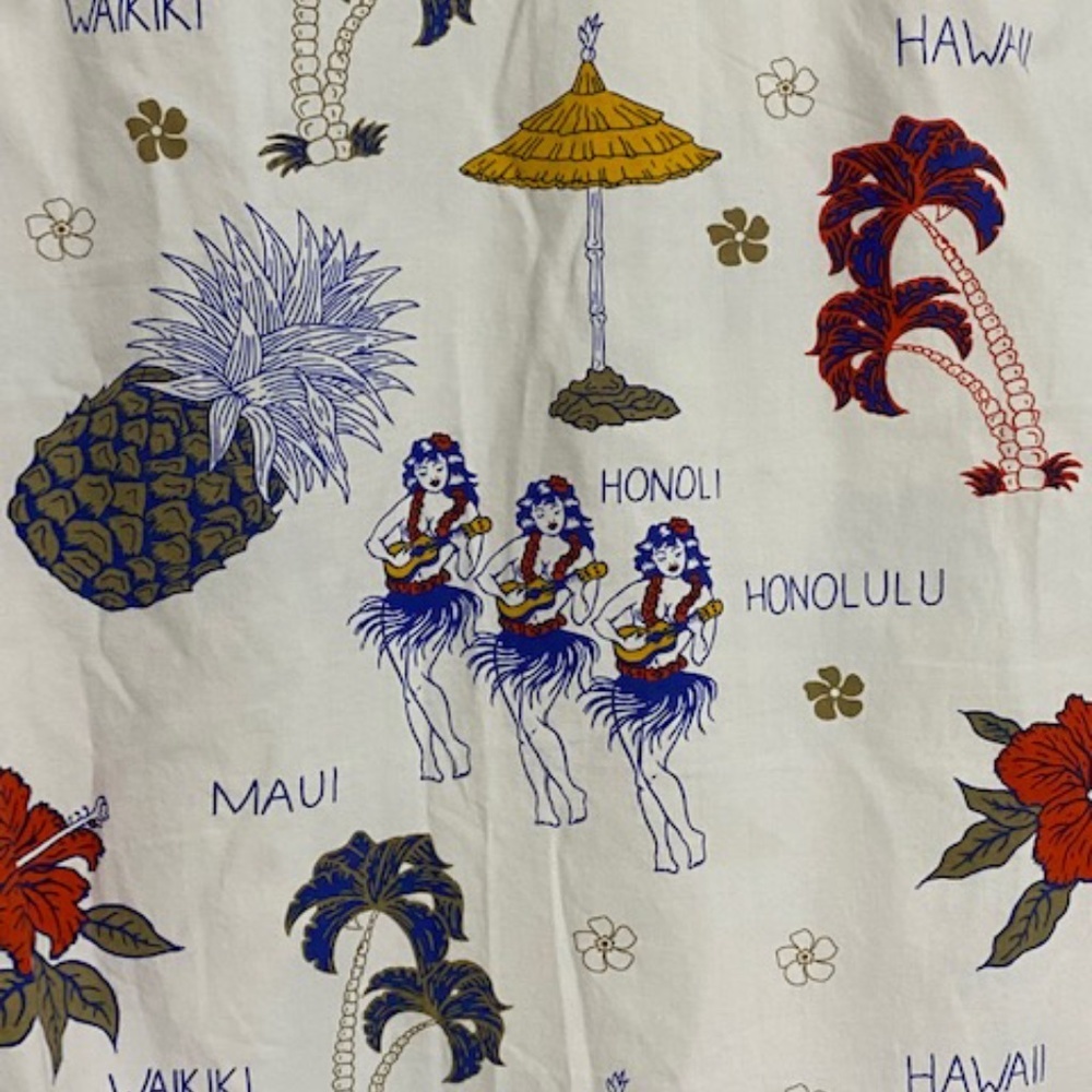 Hawaiian Shirt Size Med - Picture 2 of 6